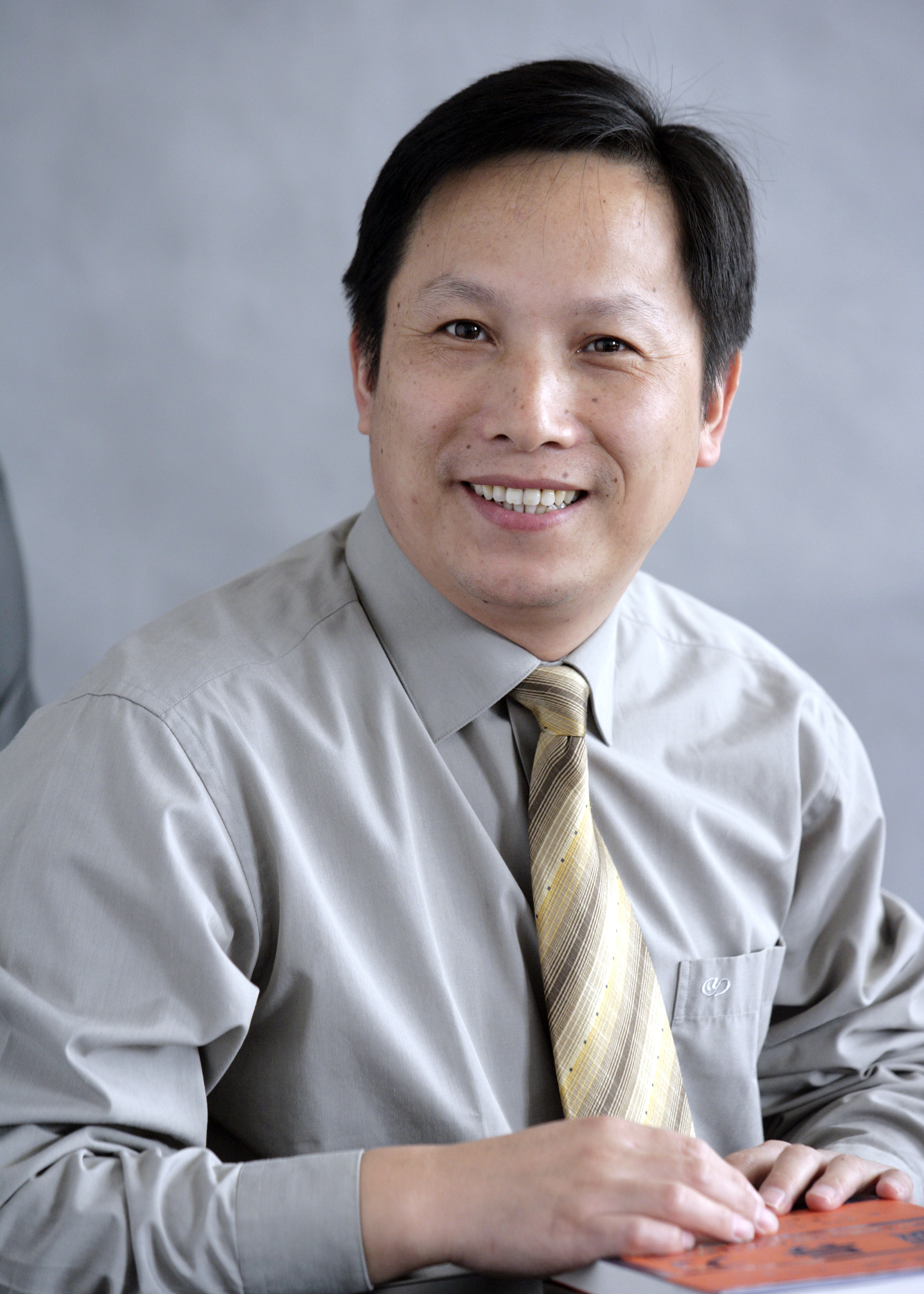 > 专家介绍  加入收藏 姚刚 高级专家诊疗中心　主任医师 简介